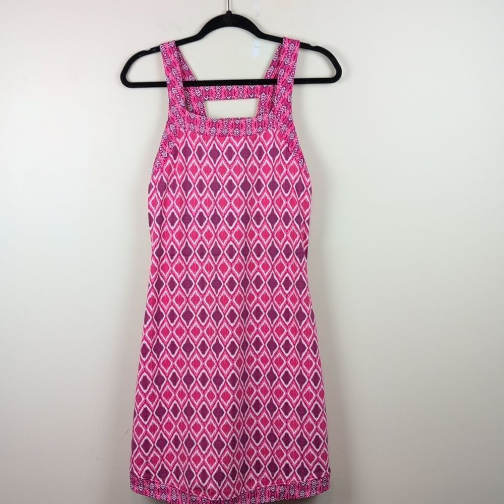 Title Nine Pink Turkish Tile Ladder Back Built-in Bra Activewear Dress Size M